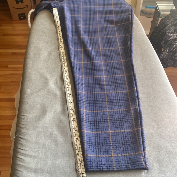 Nordstrom Blue/Gold Plaid Pull-On Flat Front Stretchy Pants - Size L - Picture 9 of 9